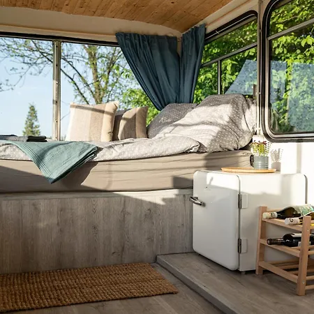 Bus Ikarus Holiday home