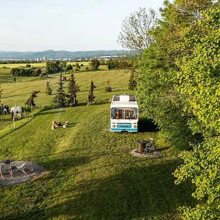 Holiday home Bus Ikarus